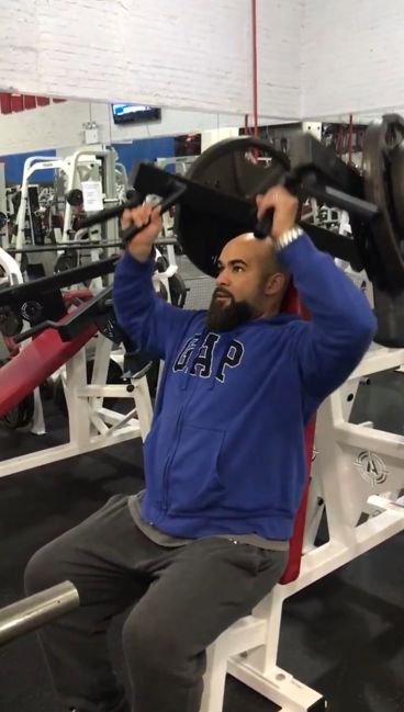 Tony working out and demonstrating his implementation intention
