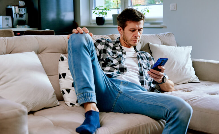 Your Body Doesn’t Warn You About Being Inactive—But Science Does